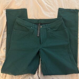 Men’s Lululemon Forest Green Straight Leg Pants